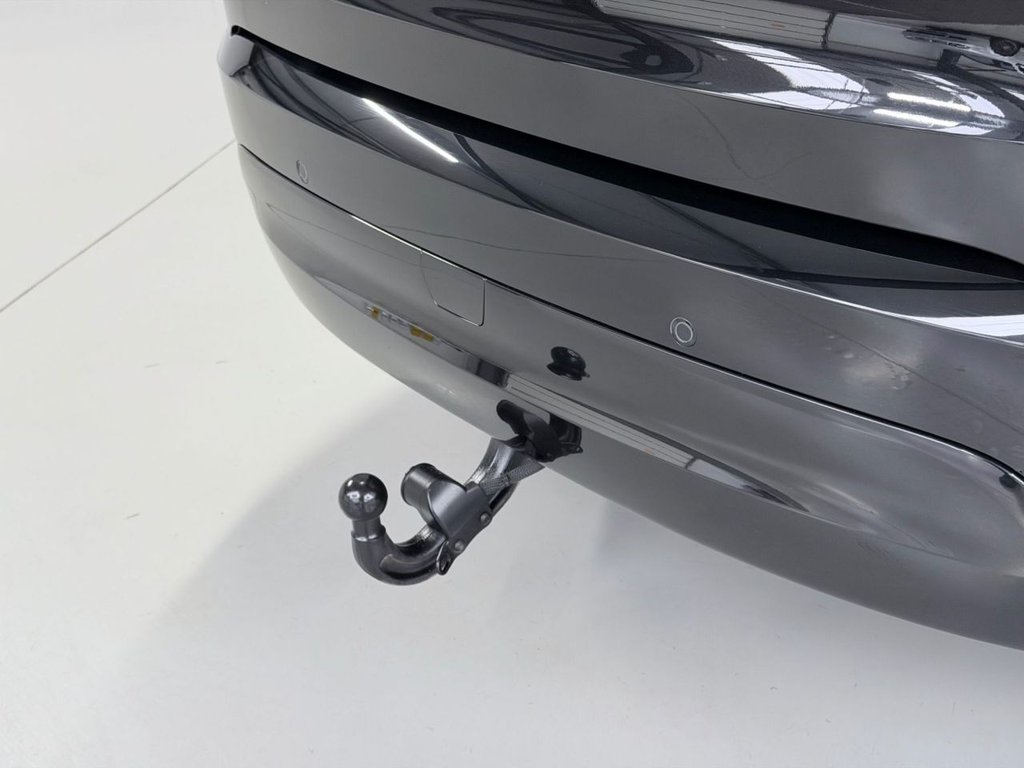 Used Land Rover Discovery 2023 for sale - 77967217: Photo 40