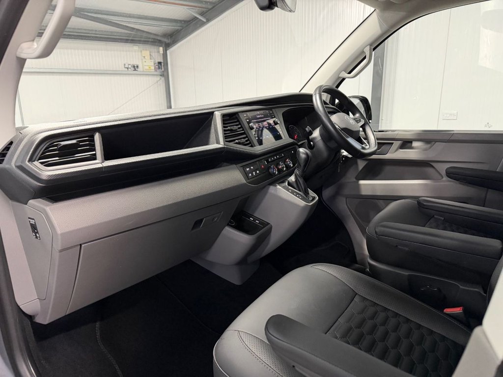 Used Volkswagen Transporter 2023 for sale - 77177980: Photo 14