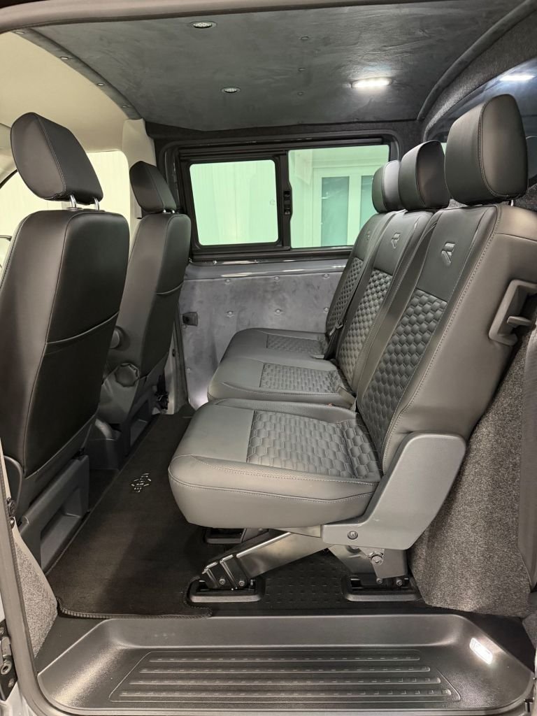 Used Volkswagen Transporter 2023 for sale - 77177980: Photo 17