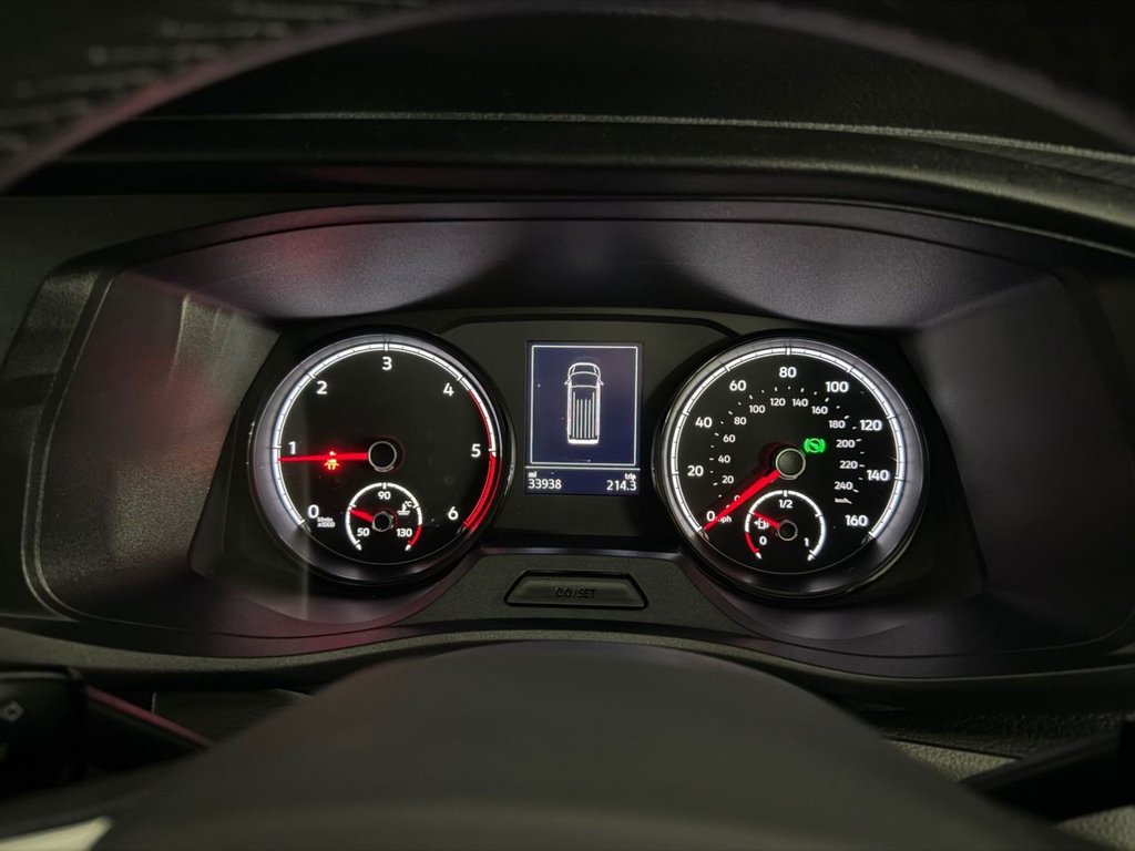 Used Volkswagen Transporter 2023 for sale - 77177980: Photo 32