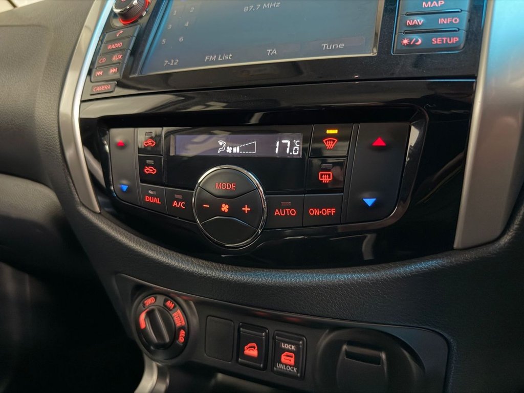 Used Nissan Navara 2018 for sale - 77250157: Photo 21