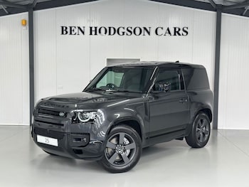 Used Land Rover Defender 90 2025 for sale - 75548732: Photo