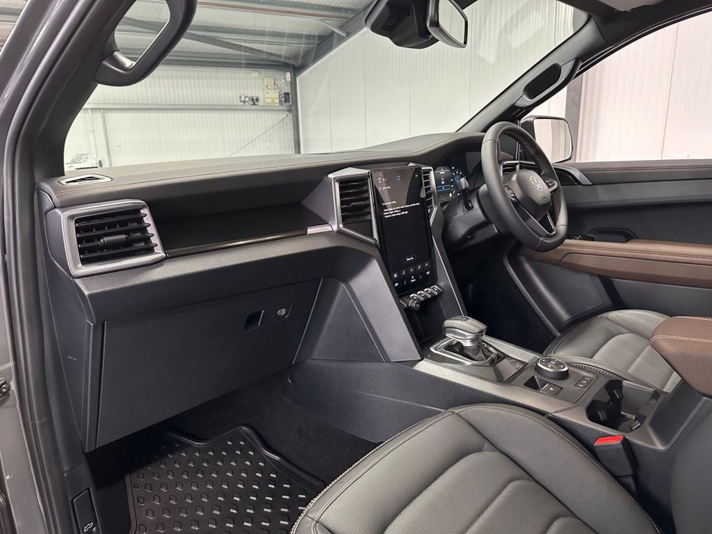 Used Volkswagen Amarok 2025 for sale - 77048621: Photo 12