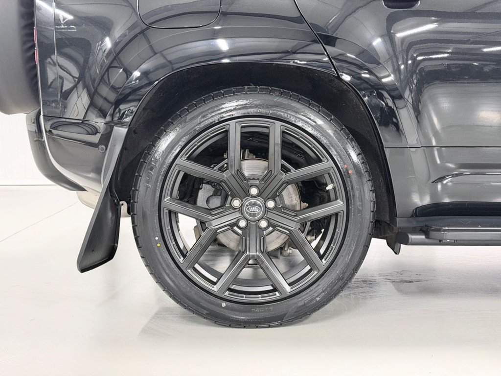 Used Land Rover Defender 2024 for sale - 78199917: Photo 34