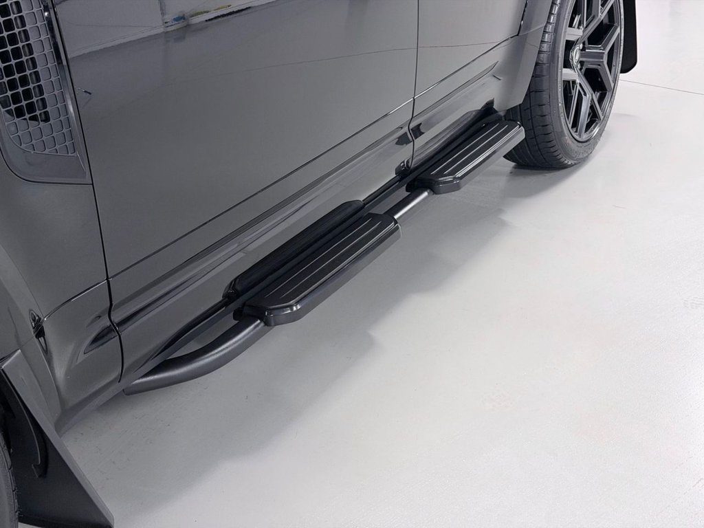 Used Land Rover Defender 2024 for sale - 78199917: Photo 39