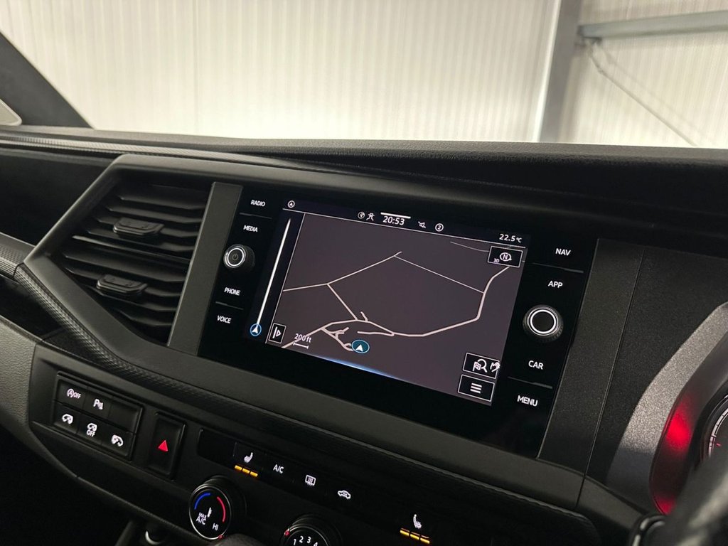 Used Volkswagen Transporter 2023 for sale - 76631982: Photo 21