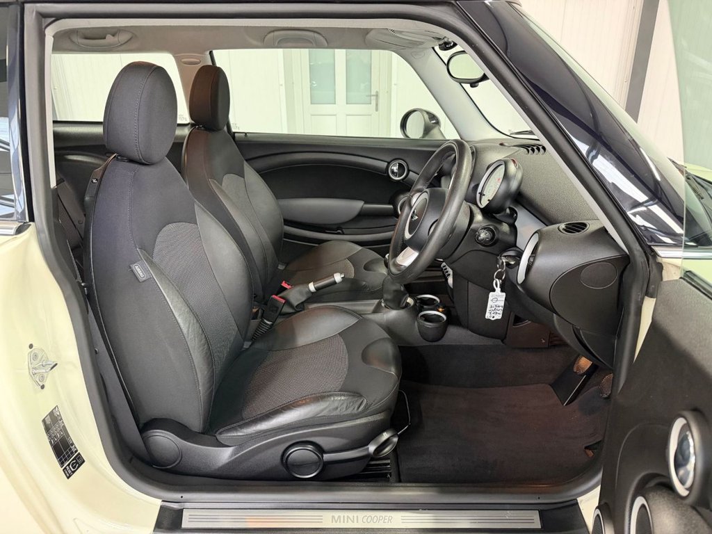 Used MINI Hatch 2007 for sale - 78199920: Photo 10