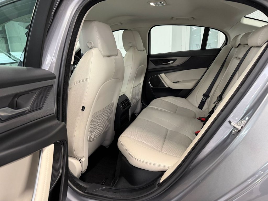 Used Jaguar XE 2019 for sale - 78056645: Photo 18