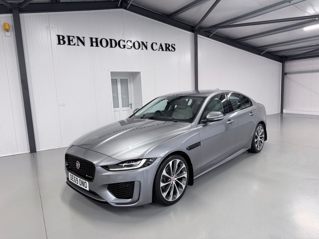 Used Jaguar XE 2019 for sale - 78056645: Photo 2