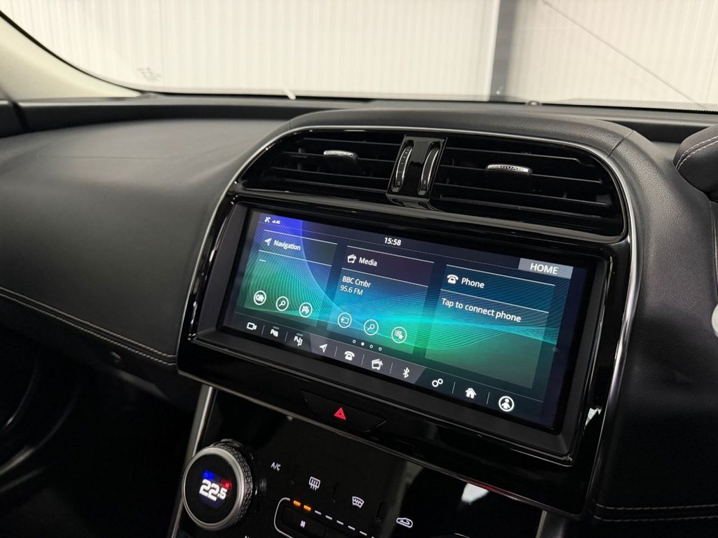 Used Jaguar XE 2019 for sale - 78056645: Photo 21