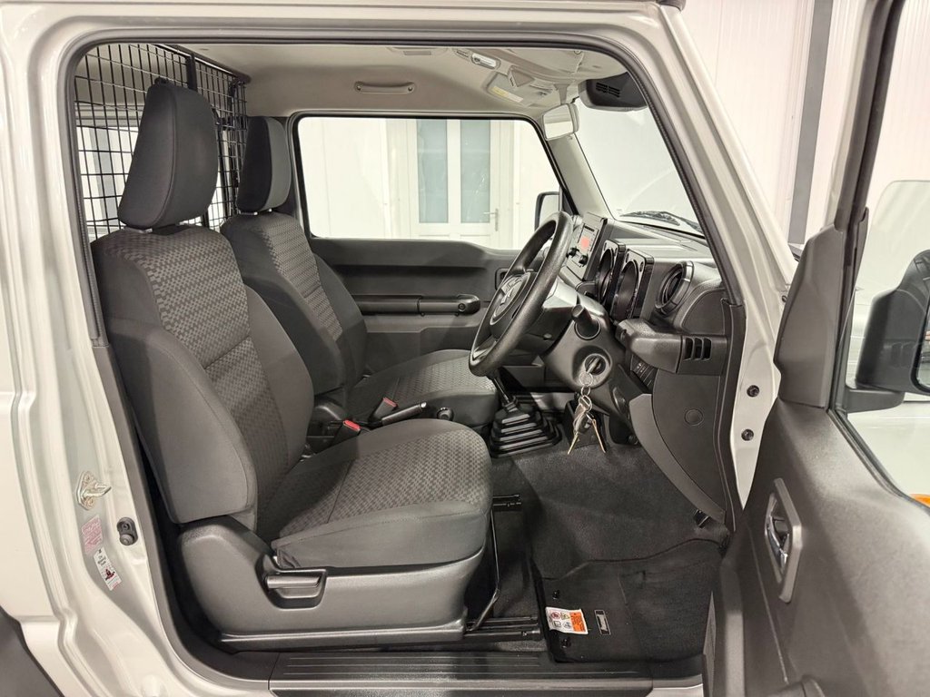 Used Suzuki Jimny 2023 for sale - 77133312: Photo 10