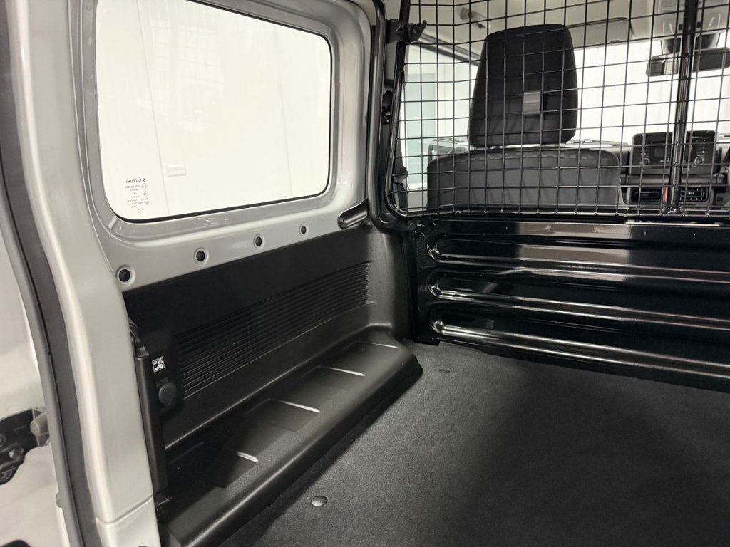 Used Suzuki Jimny 2023 for sale - 77133312: Photo 28