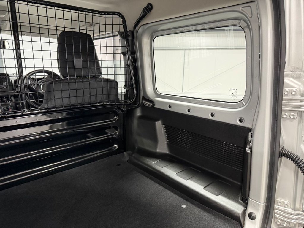 Used Suzuki Jimny 2023 for sale - 77133312: Photo 29