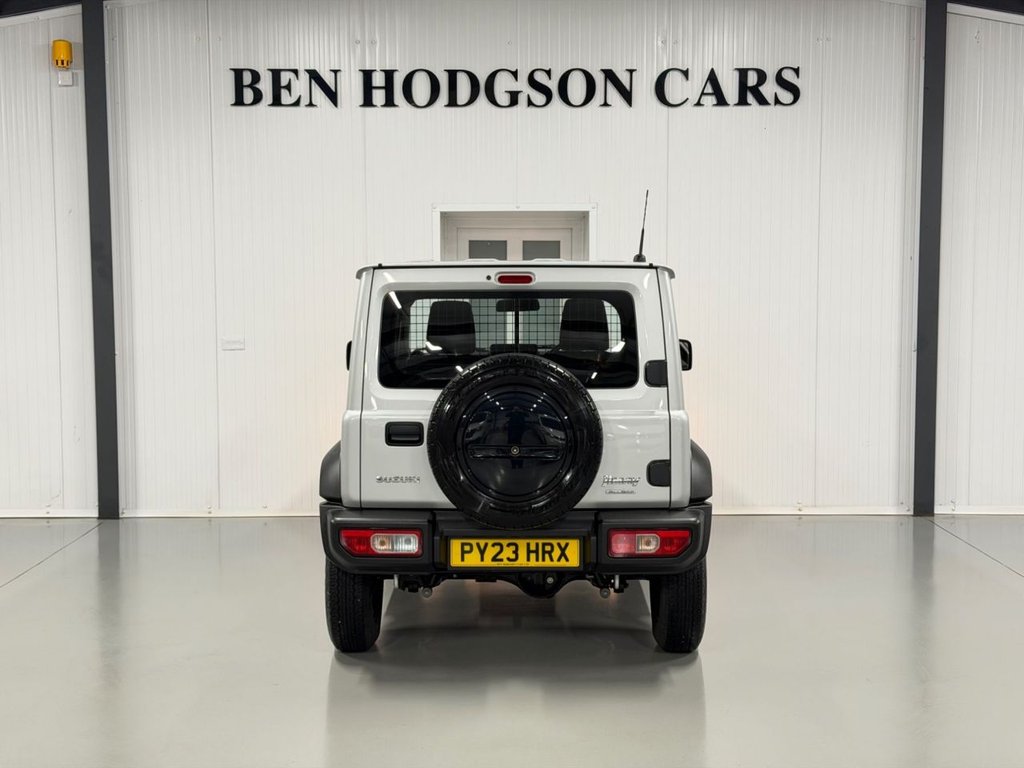 Used Suzuki Jimny 2023 for sale - 77133312: Photo 31