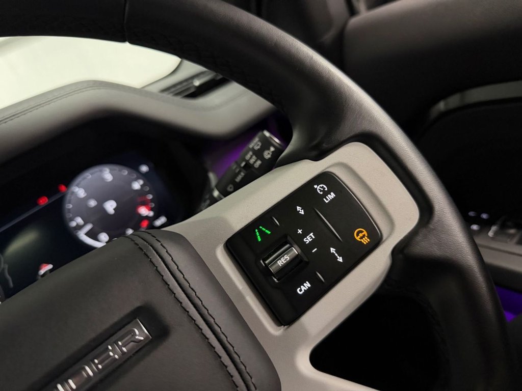 Used Land Rover Defender 2025 for sale - 77507902: Photo 31