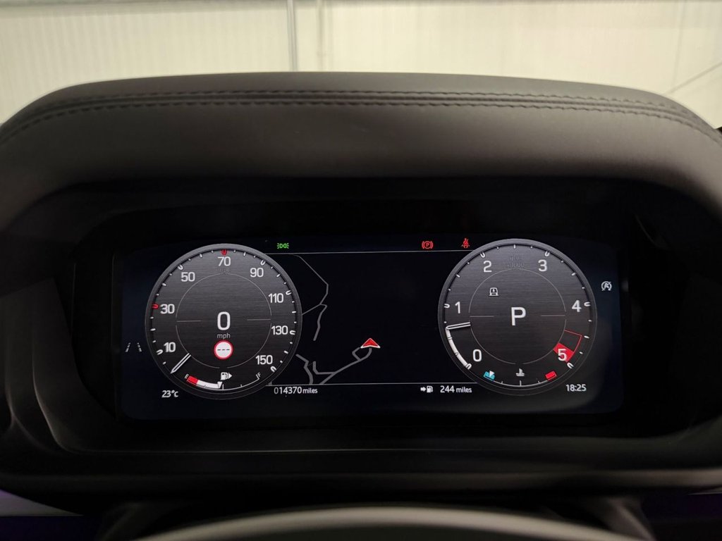 Used Land Rover Defender 2025 for sale - 77507902: Photo 32