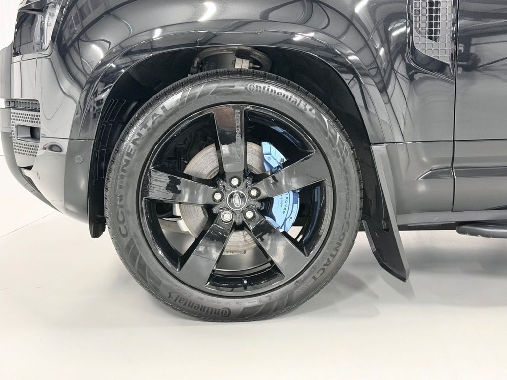 Used Land Rover Defender 2025 for sale - 77507902: Photo 36