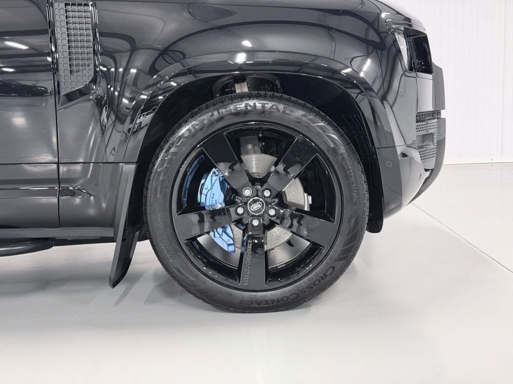 Used Land Rover Defender 2025 for sale - 77507902: Photo 38