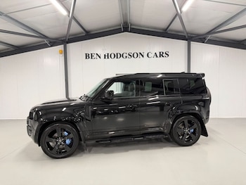 Used Land Rover Defender 2025 for sale - 77507902: Photo