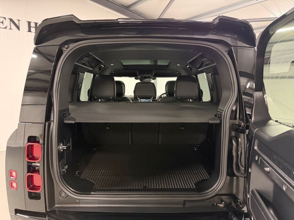 Used Land Rover Defender 2025 for sale - 77507902: Photo 40