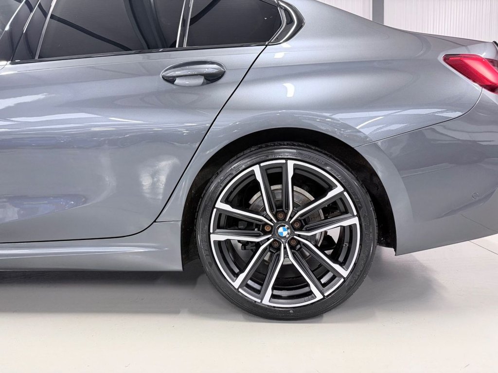 Used BMW 3 Series 2019 for sale - 76740780: Photo 30