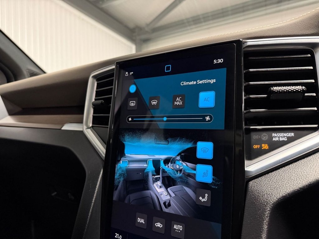 Used Volkswagen Amarok 2023 for sale - 76670626: Photo 18