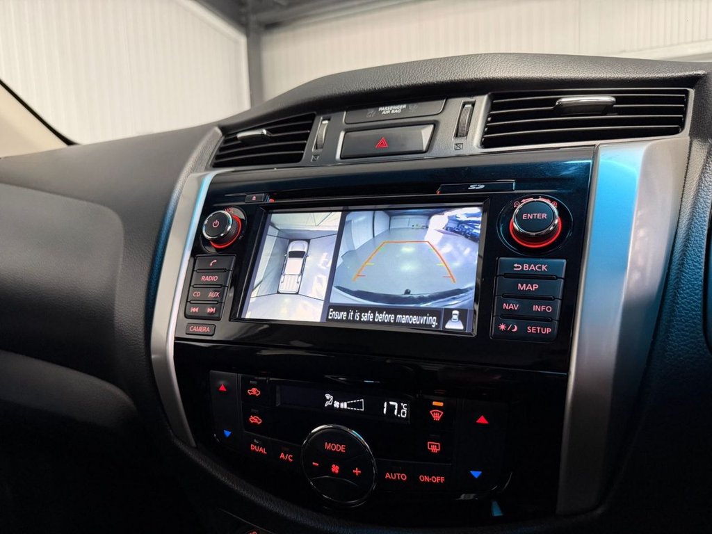 Used Nissan Navara 2018 for sale - 76482473: Photo 19