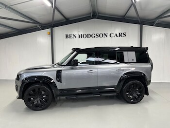 Used Land Rover Defender 2024 for sale - 75548856: Photo