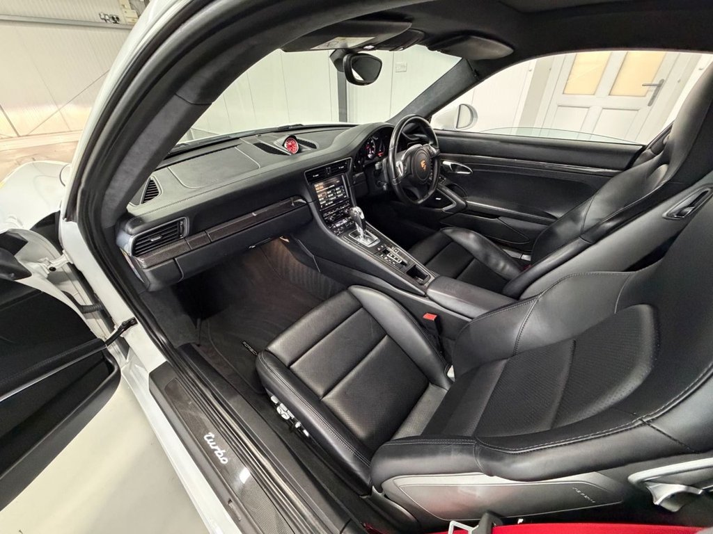 Used Porsche 911 2015 for sale - 76459304: Photo 10