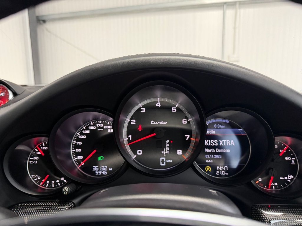 Used Porsche 911 2015 for sale - 76459304: Photo 13