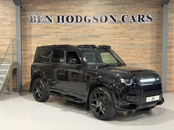 Used Land Rover Defender 110 2026 for sale - 78232791: Photo