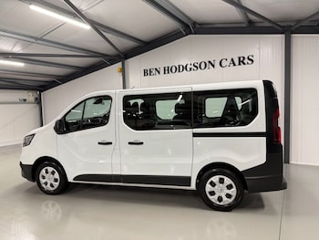 Used Renault Trafic 2024 for sale - 77140117: Photo