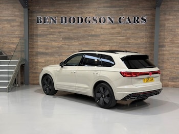 Used Volkswagen Touareg 2025 for sale - 78637830: Photo