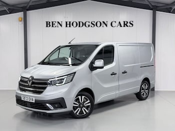 Renault Trafic feature image