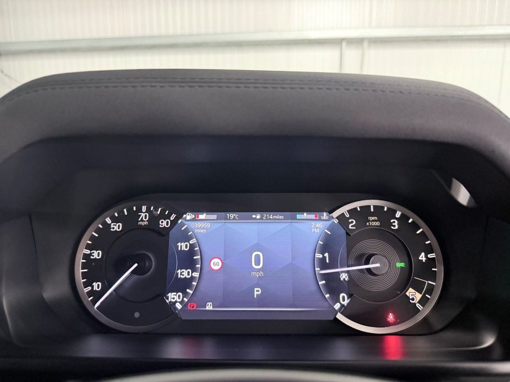 Used Land Rover Defender 2023 for sale - 76711121: Photo 30