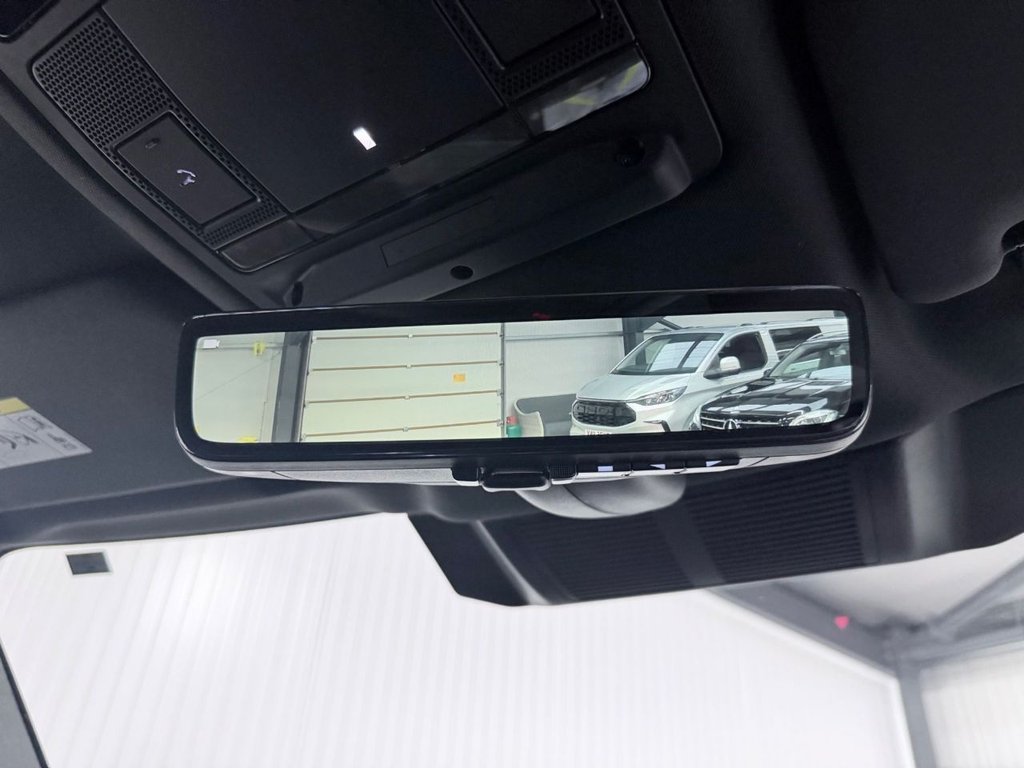 Used Land Rover Defender 2023 for sale - 76711121: Photo 31