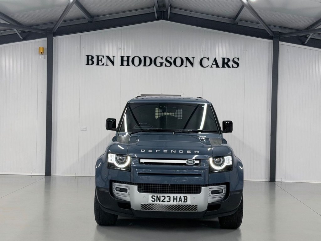 Used Land Rover Defender 2023 for sale - 76711121: Photo 32