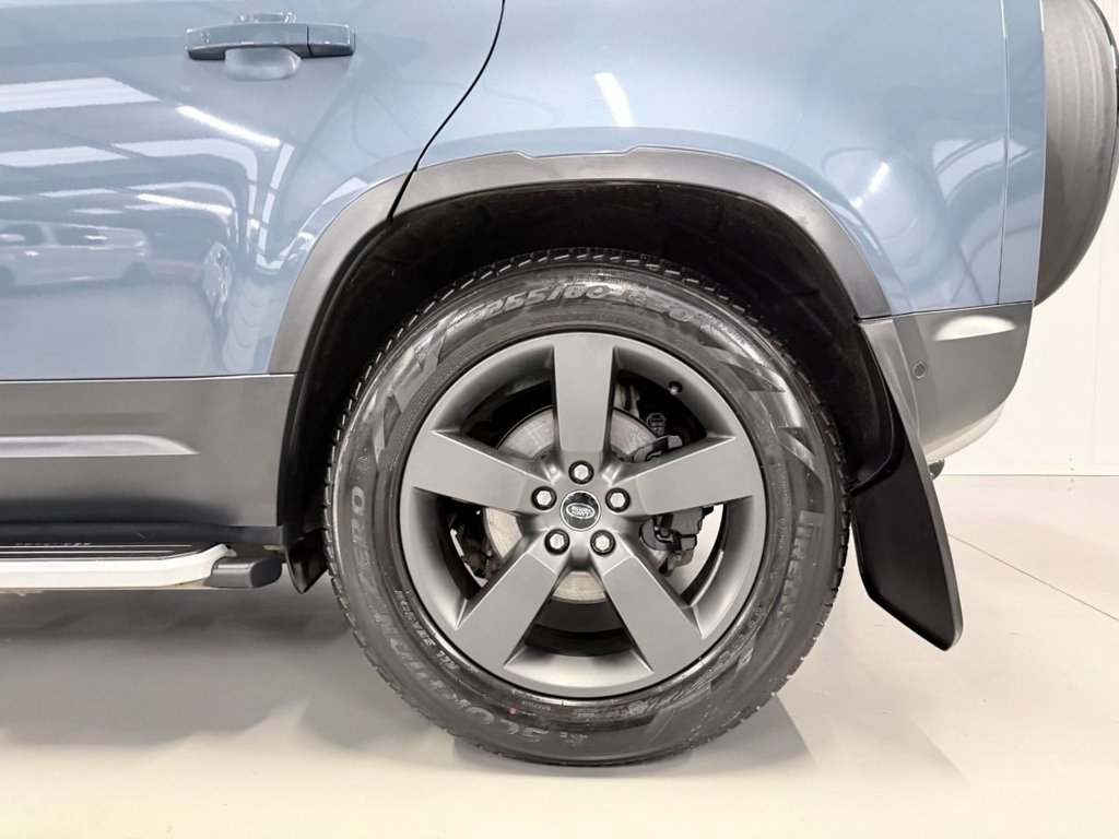 Used Land Rover Defender 2023 for sale - 76711121: Photo 35