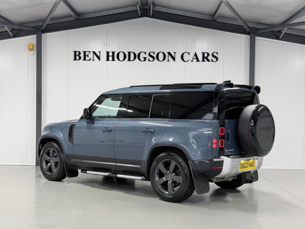 Used Land Rover Defender 2023 for sale - 76711121: Photo 4