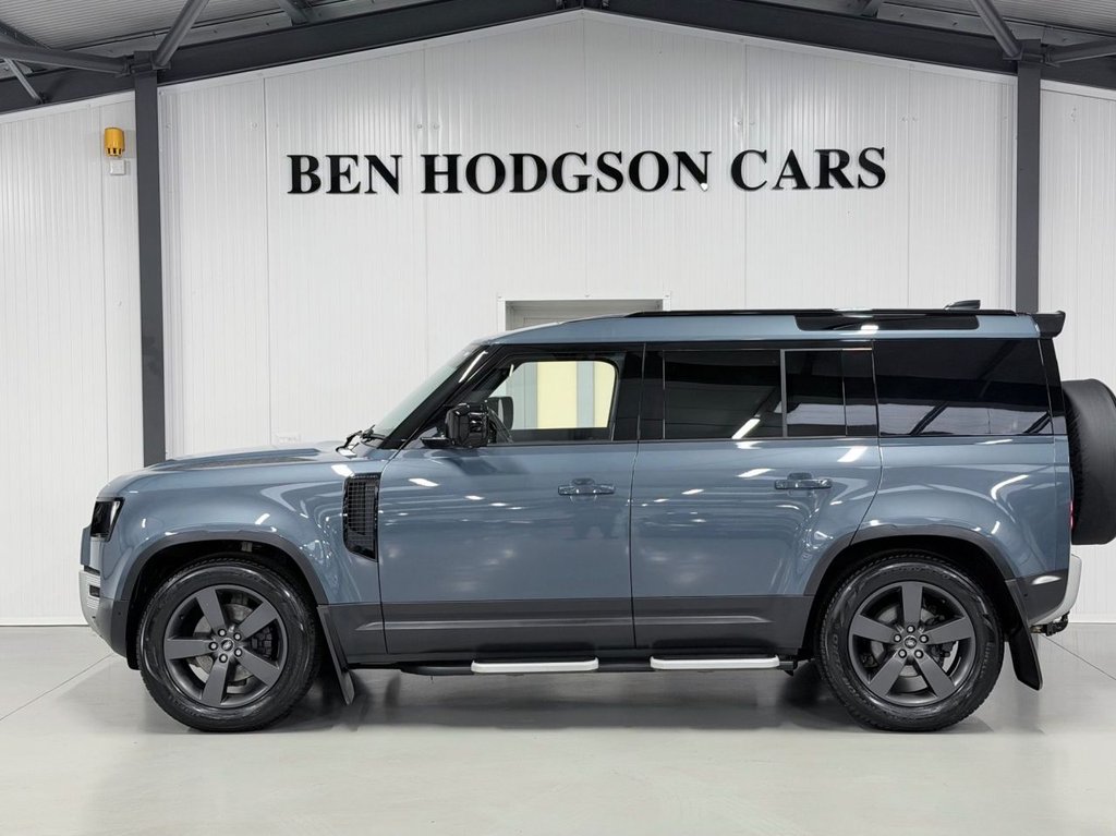 Used Land Rover Defender 2023 for sale - 76711121: Photo 5