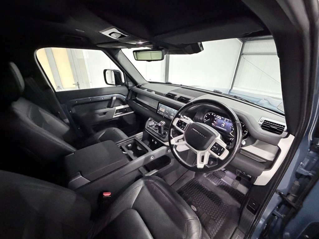 Used Land Rover Defender 2023 for sale - 76711121: Photo 7