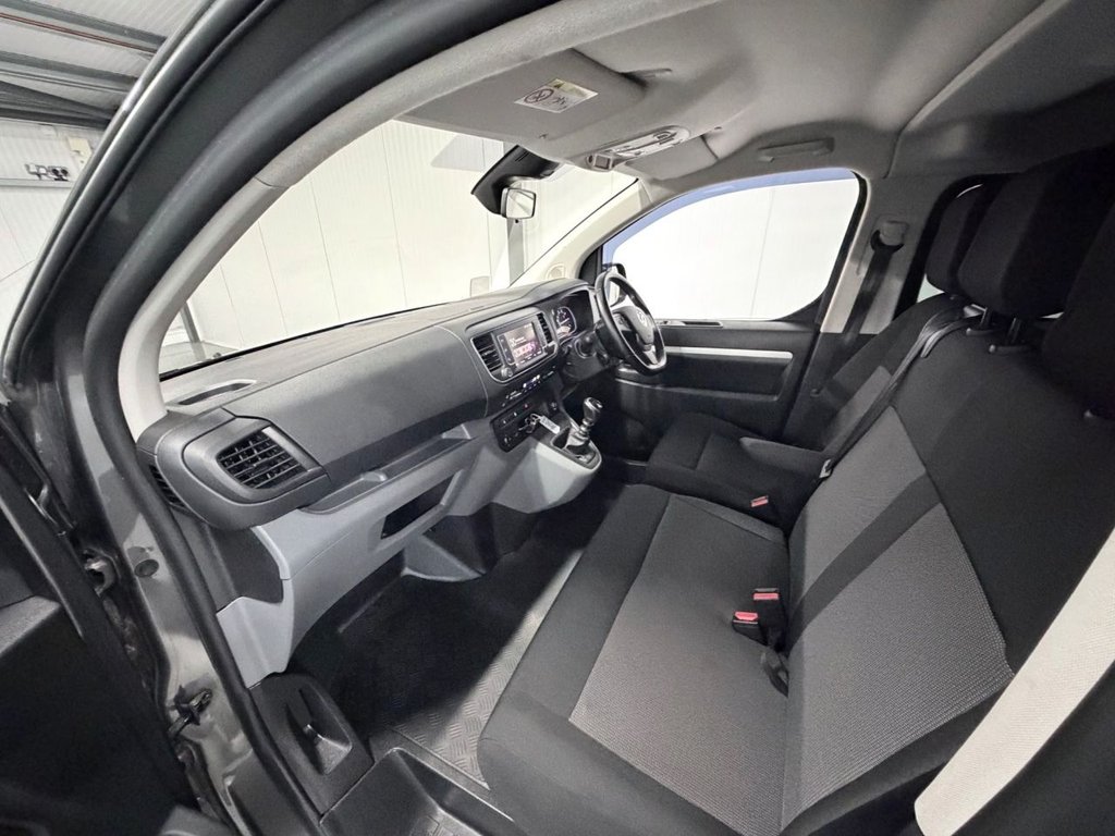 Used Vauxhall Vivaro 2022 for sale - 76536183: Photo 9