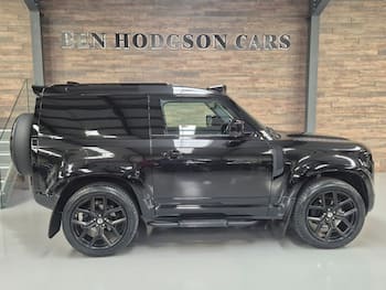 Used Land Rover Defender 90 2021 for sale - 79675372: Photo