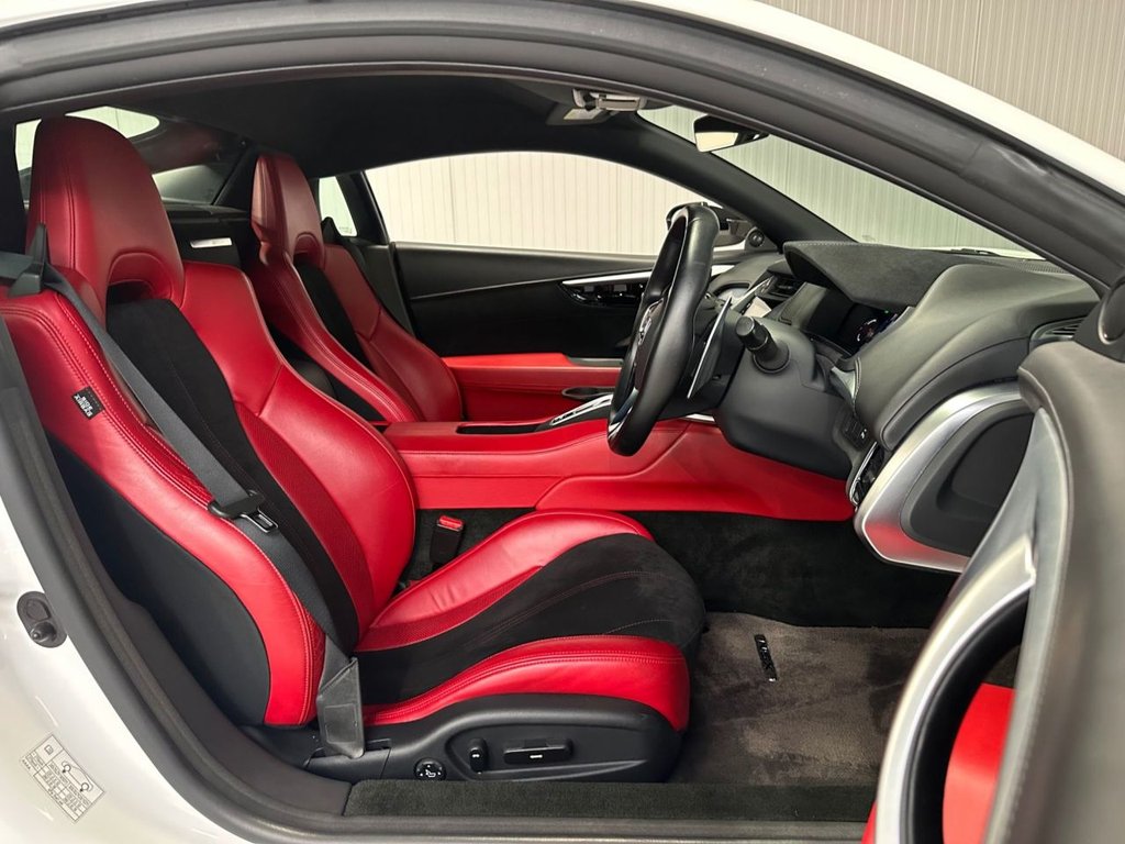 Used Honda NSX 2017 for sale - 76631707: Photo 10