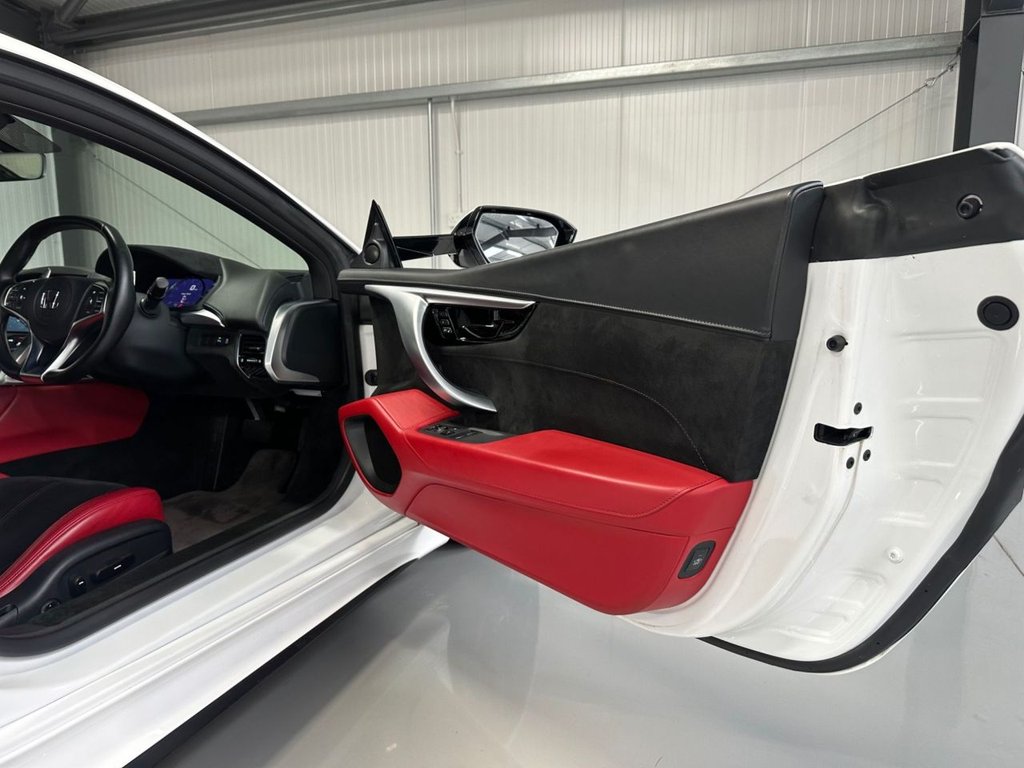 Used Honda NSX 2017 for sale - 76631707: Photo 13