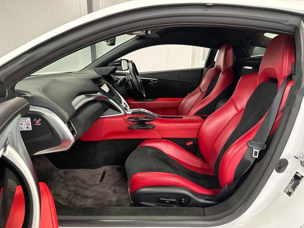 Used Honda NSX 2017 for sale - 76631707: Photo 15