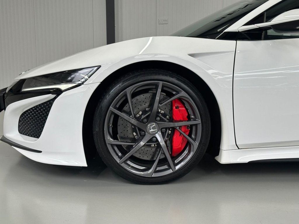 Used Honda NSX 2017 for sale - 76631707: Photo 35