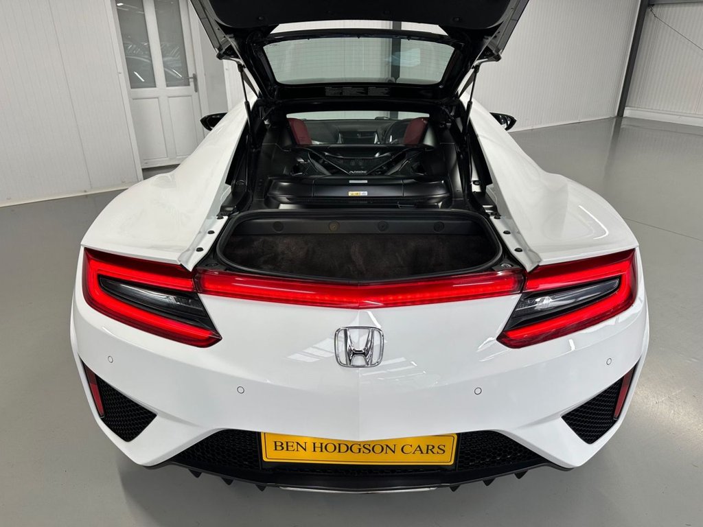 Used Honda NSX 2017 for sale - 76631707: Photo 40
