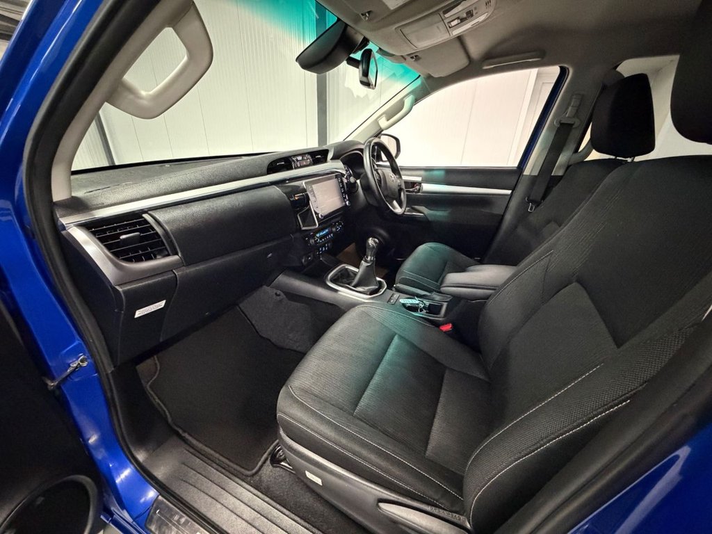 Used Toyota Hilux 2022 for sale - 77007620: Photo 9