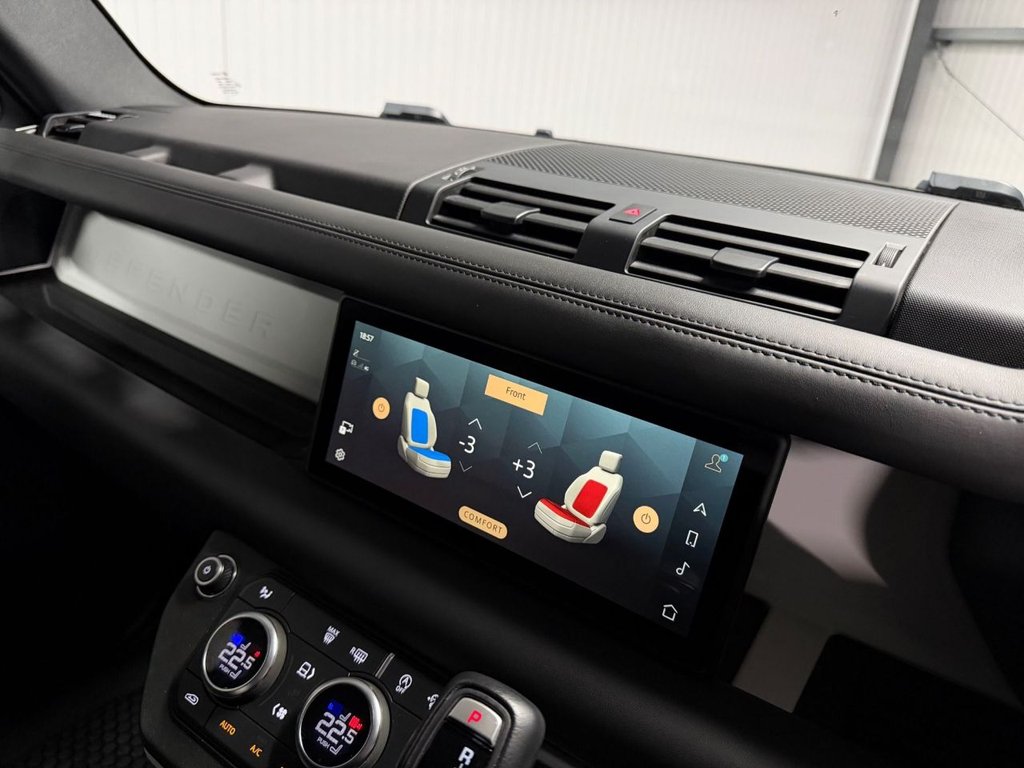 Used Land Rover Defender 2023 for sale - 77319623: Photo 22